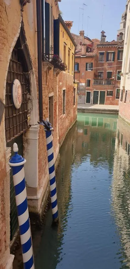 Large Top 3 Rooms Flat Central Rialto Venedig 0*,  Italien