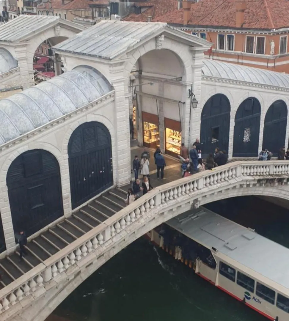 Apartamento Large Top 3 Rooms Flat Central Rialto Venecia Italia